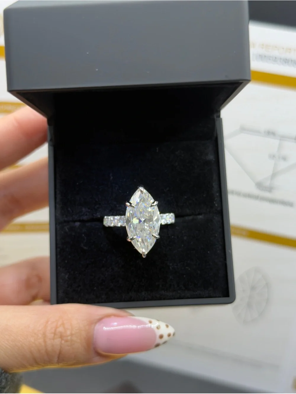 10ct marquise cut big vvs1 Moissanite engagement ring sz 7